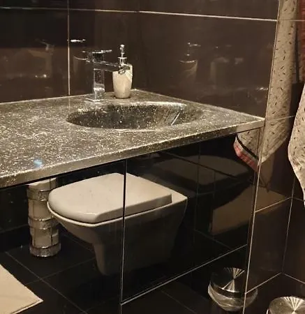 Luksusowy Apartament Na Deptaku Boguslawa Apartment